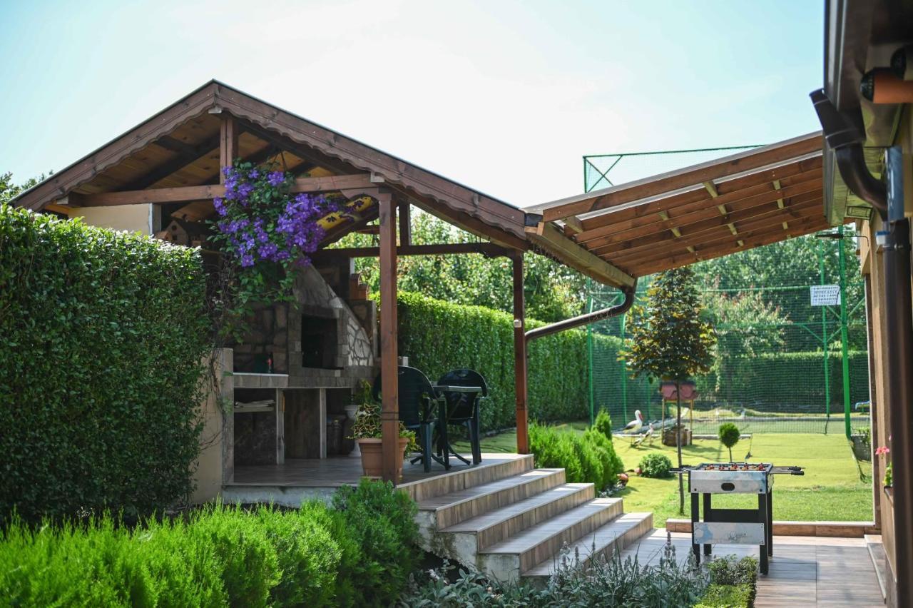 Guest House Erida Trastenik Exterior photo